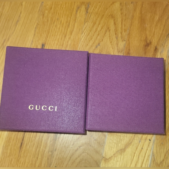 * GUCCI BOX * - Picture 2 of 8